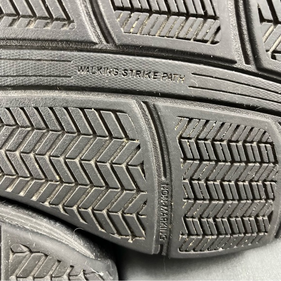 New Balance | Hook and Loop Leather 928v3 | Size 9, 2E - Picture 9 of 9